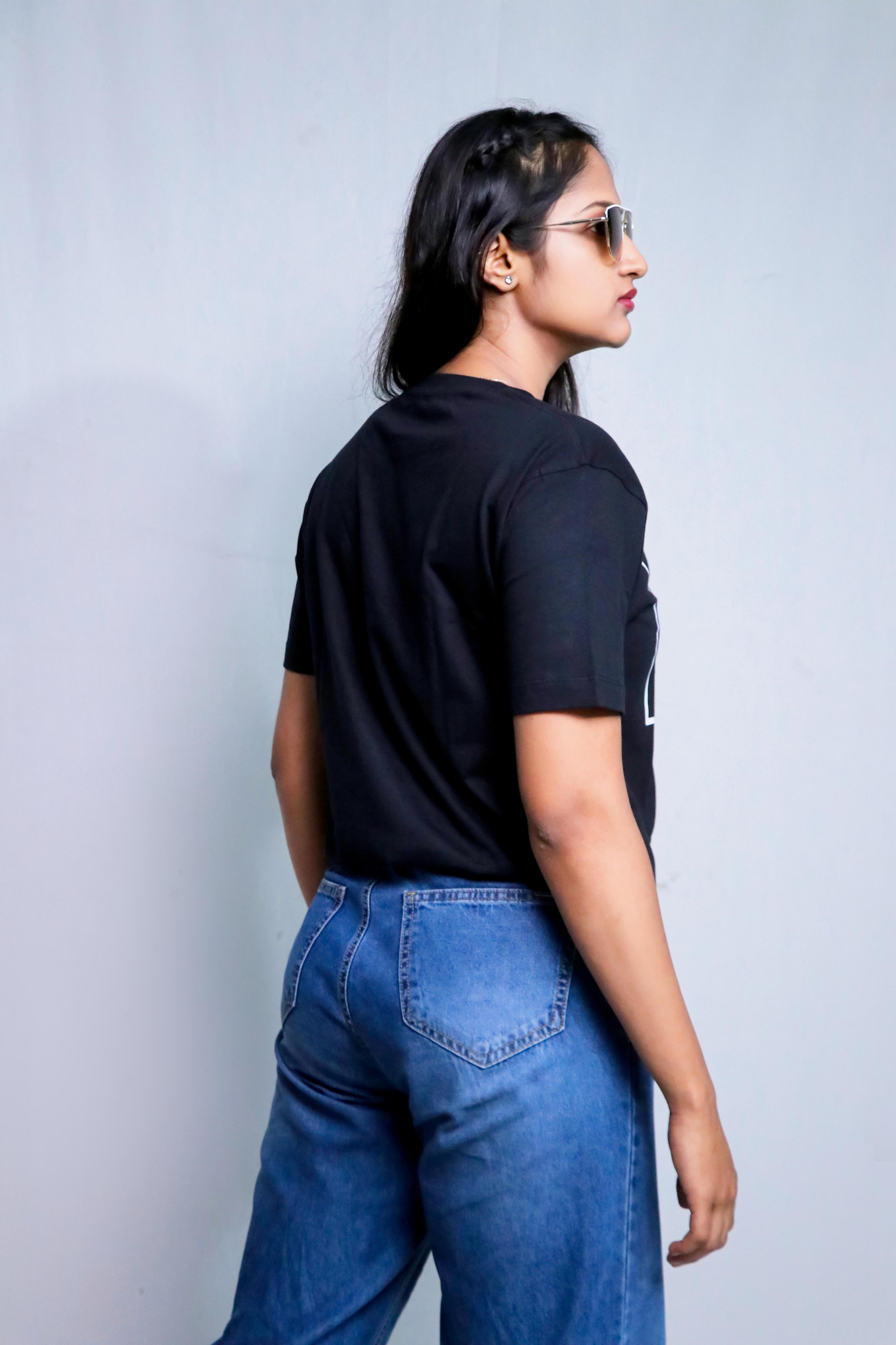 Inwestyle Cotton Black Printed Women’s Oversized T-shirt