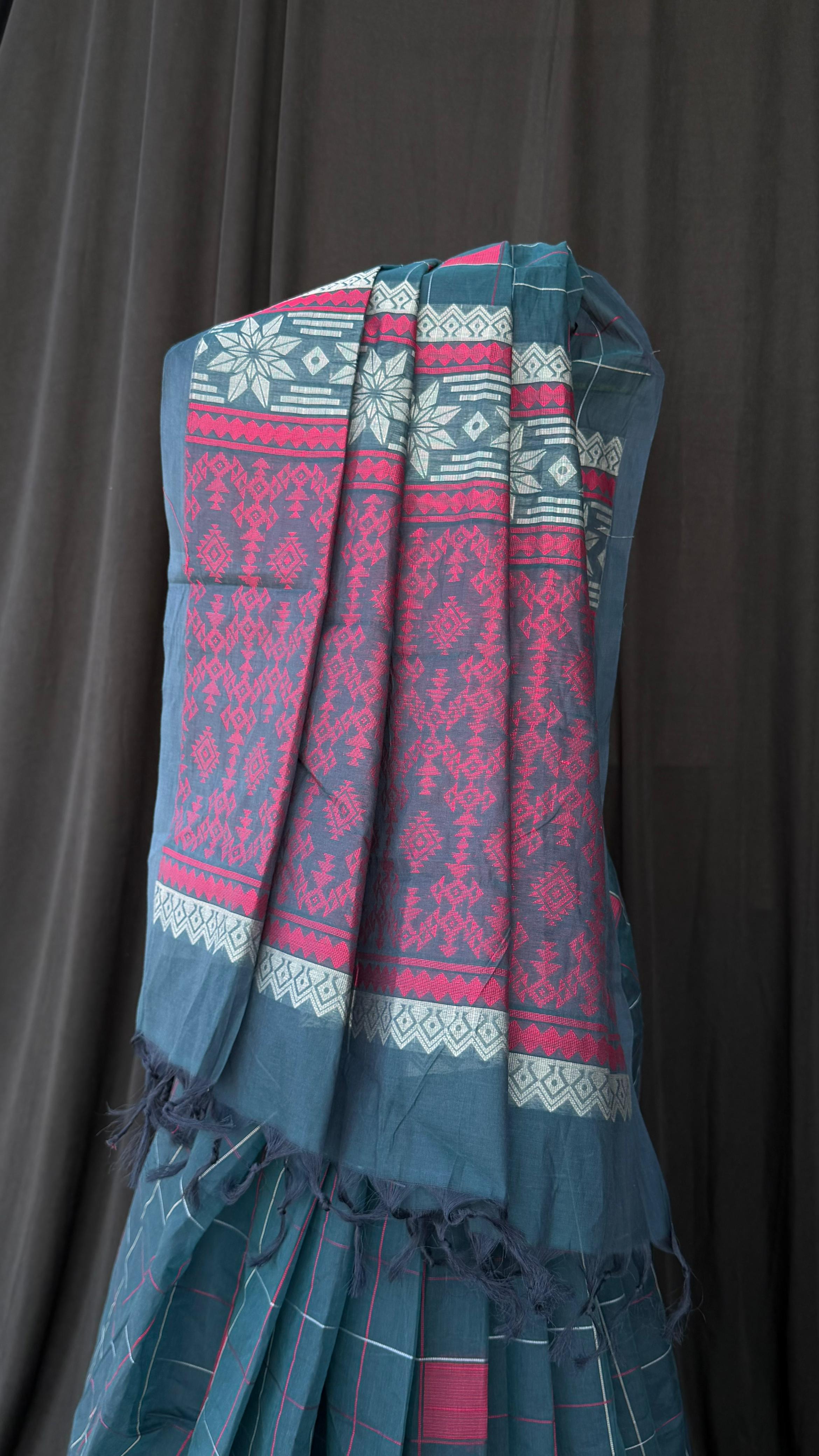 Inwestyle Pure Cotton Navy Blue Handloom Saree