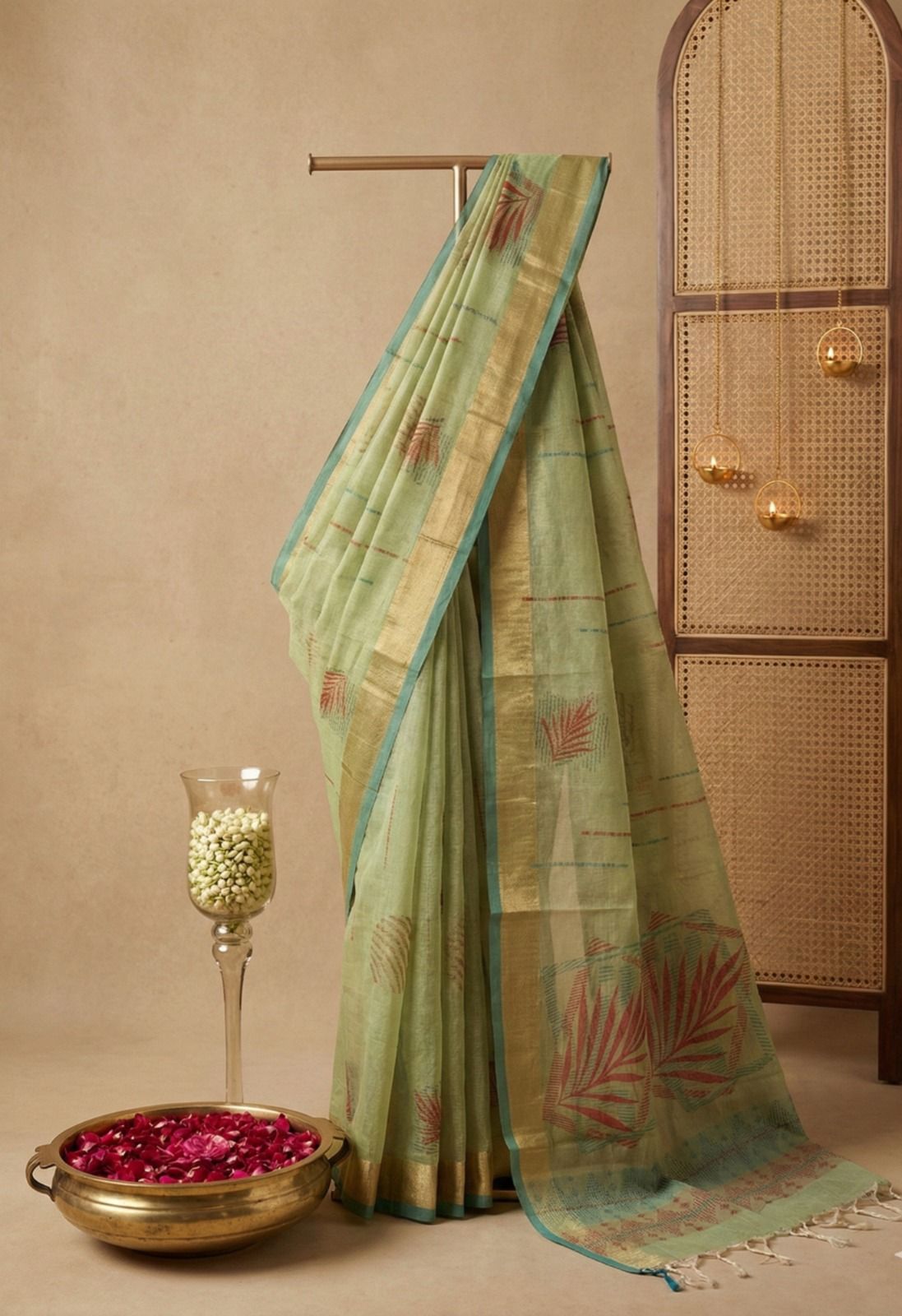 Inwestyle Pure Cotton Light Green Handloom Saree