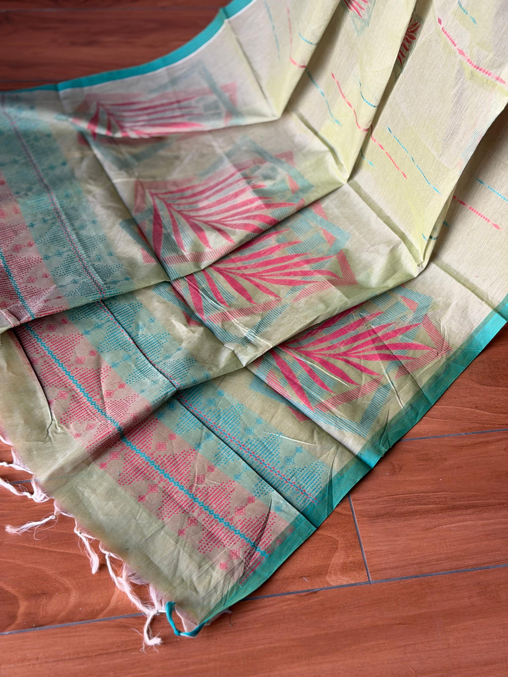 Inwestyle Pure Cotton Light Green Handloom Saree