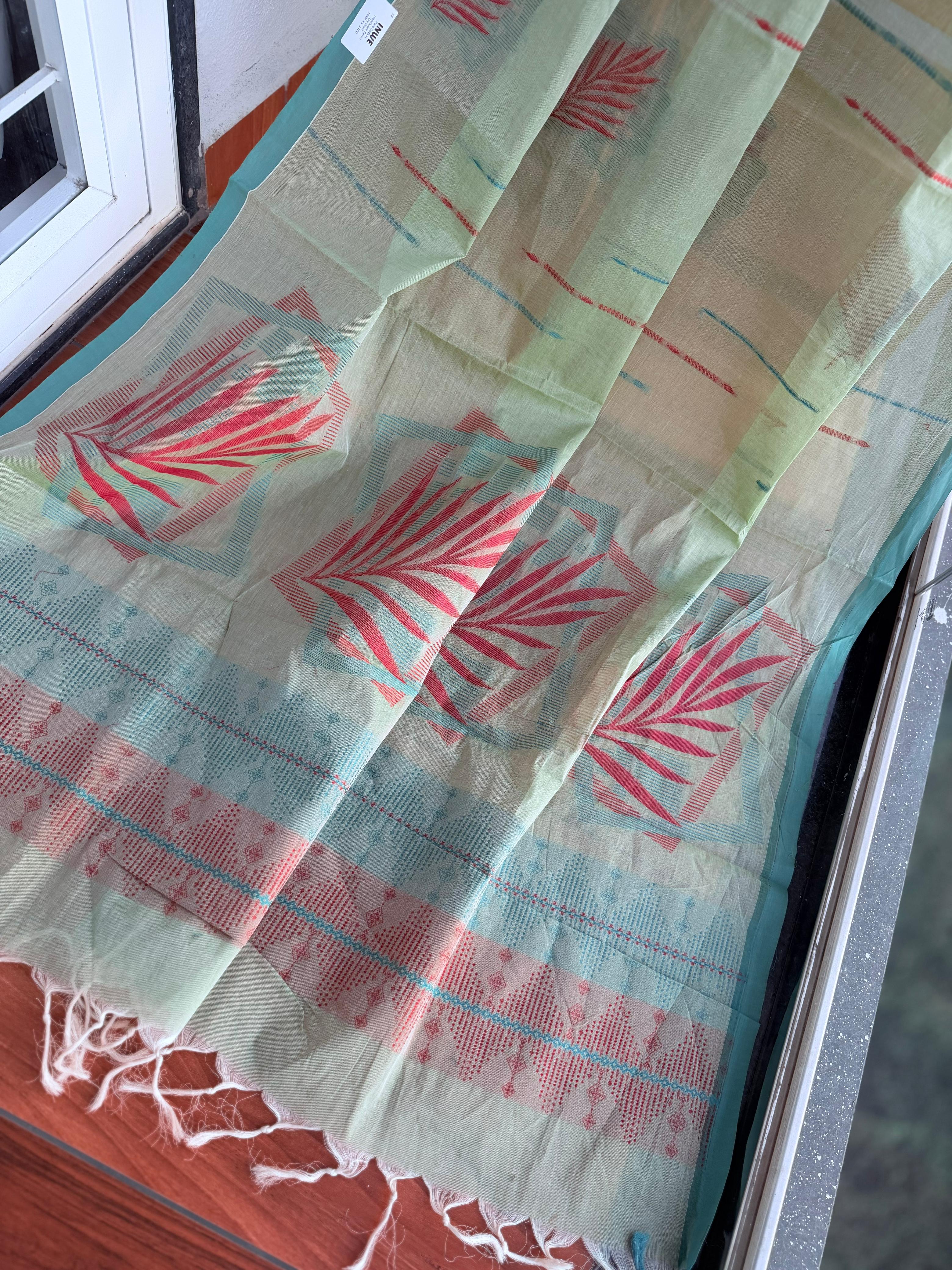 Inwestyle Pure Cotton Light Green Handloom Saree