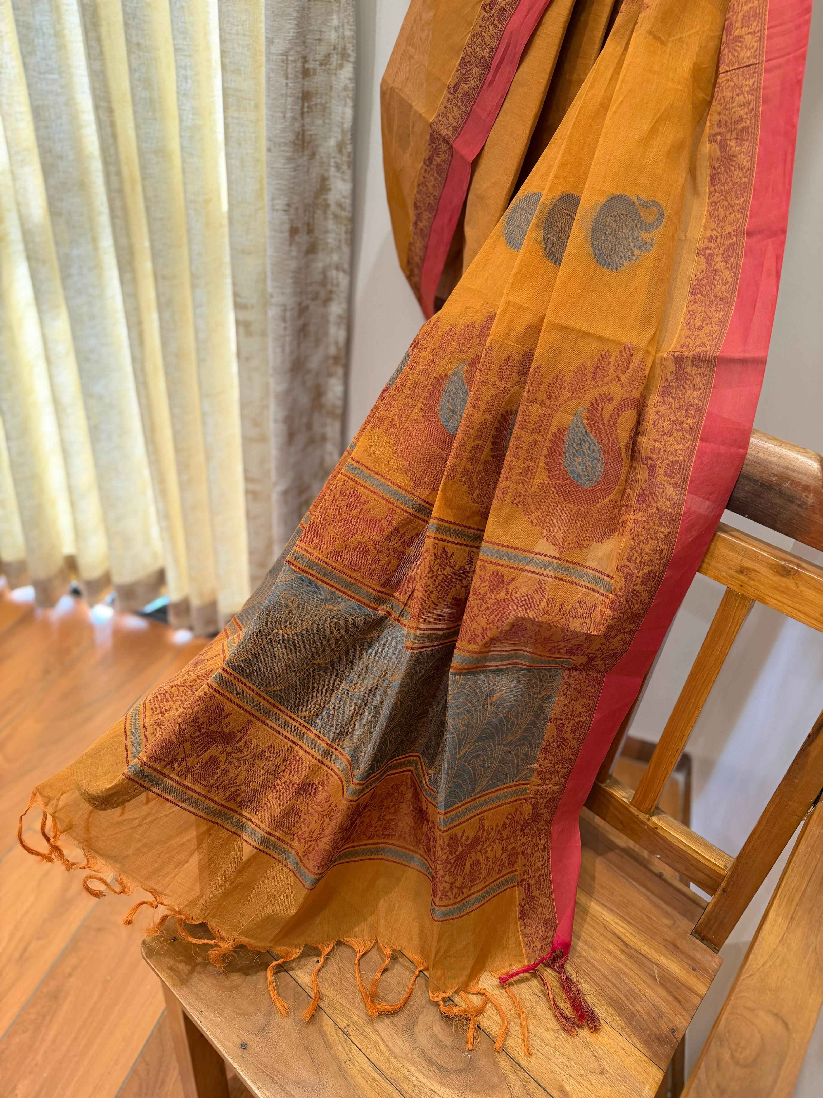 Inwestyle Pure Cotton Yellow Handloom Saree